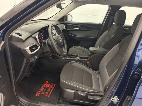 Used 2022 Chevrolet TrailBlazer LS image 18