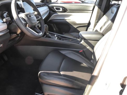 New 2026 Jeep Compass Limited image 4