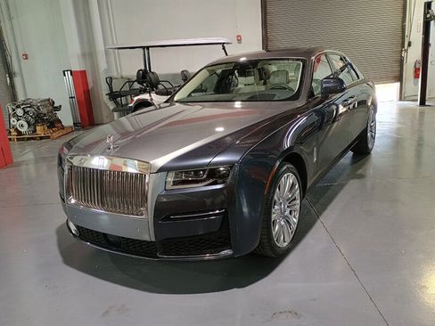 Used 2021 Rolls-Royce Ghost AWD/4WD image 2