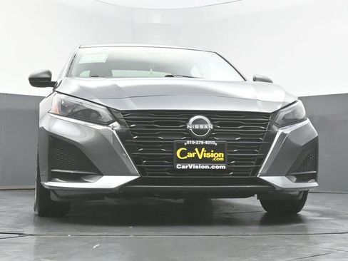 Used 2024 Nissan Altima 2.5 S image 46