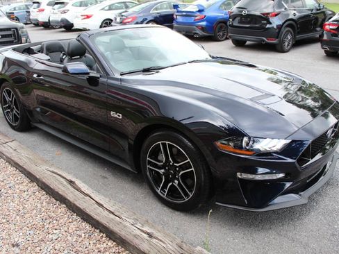 Used 2021 Ford Mustang GT RWD image 6