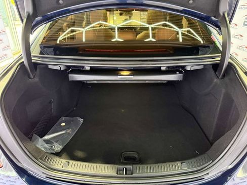 Used 2019 Mercedes-Benz E 450 4MATIC Sedan w/ Premium Package image 43
