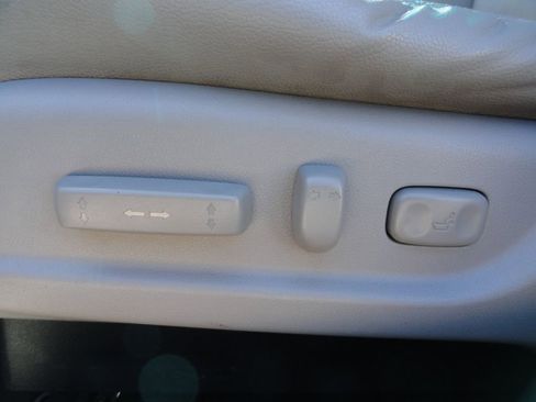 Used 2012 Honda Accord EX-L image 21