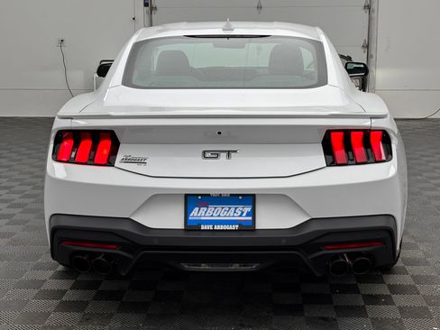 Used 2024 Ford Mustang GT Premium RWD image 8