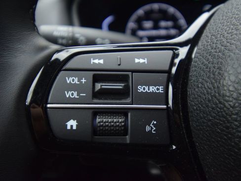 Used 2025 Honda Civic Sport image 34