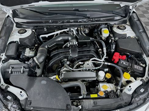 Used 2025 Subaru Outback Premium image 33