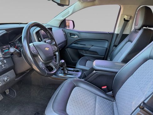 Used 2018 Chevrolet Colorado Z71 image 10