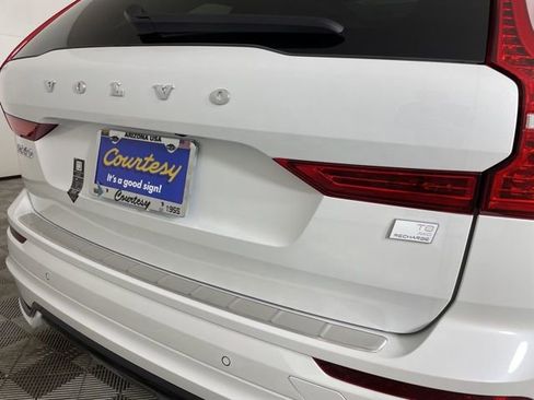 Certified 2024 Volvo XC60 T8 Plus w/ Protection Package Premier image 15