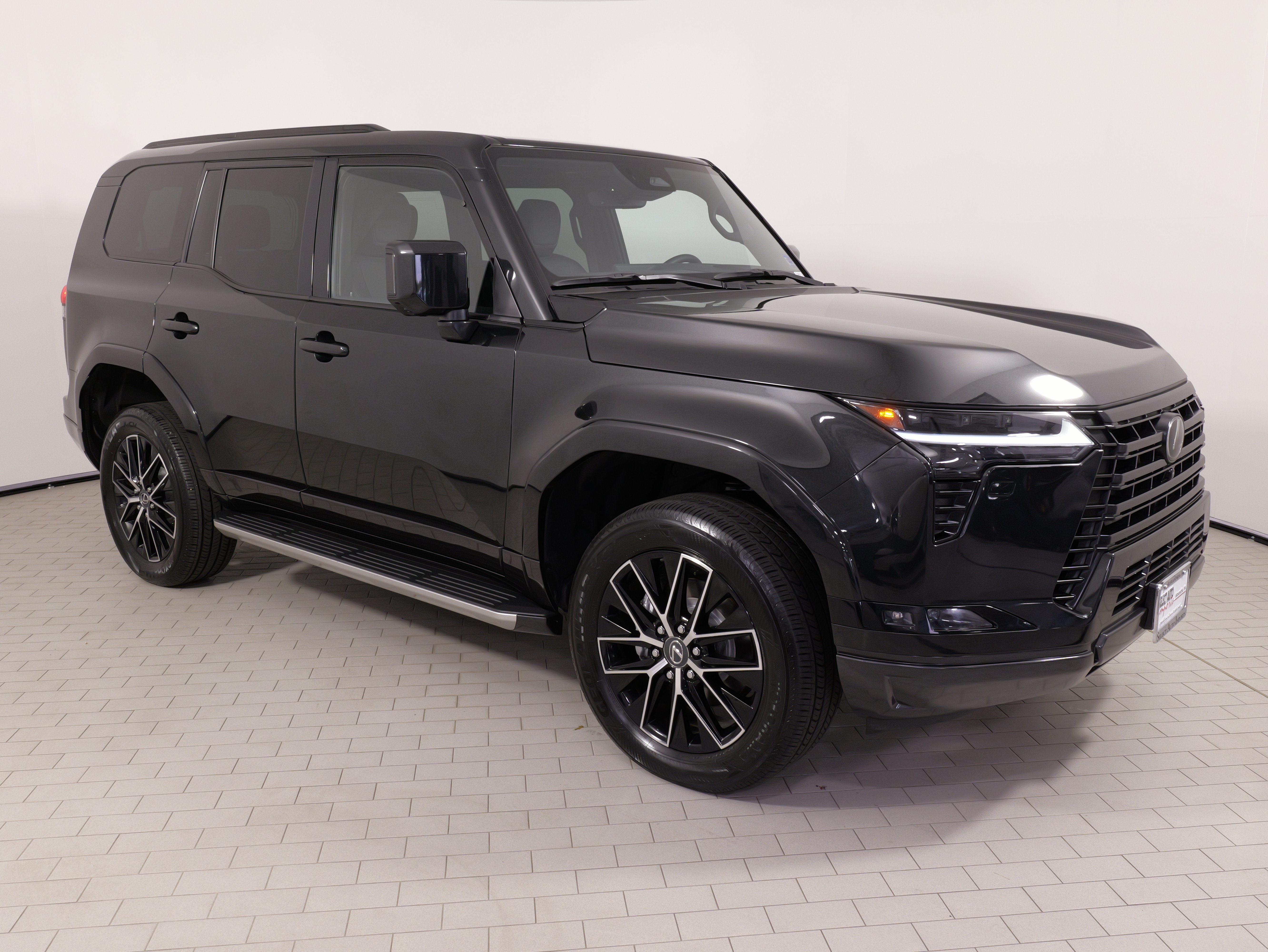 Used 2024 Lexus GX 550 w/ Accessory Package (2T) AWD/4WD image 7