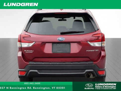 Used 2023 Subaru Forester Premium AWD/4WD image 31
