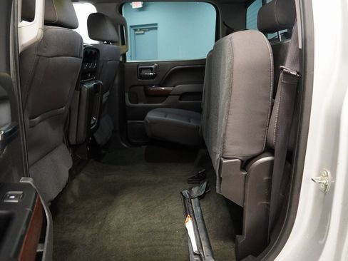 Used 2016 GMC Sierra 1500 SLE w/ SLE Value Package image 26