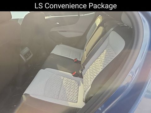 Used 2024 Chevrolet Equinox LS w/ LS Convenience Package AWD/4WD image 12