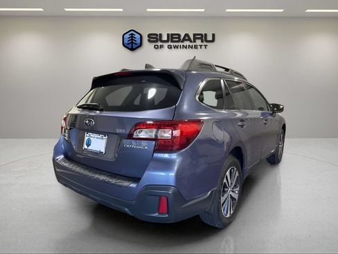 Used 2018 Subaru Outback 2.5i Limited w/ Popular Package #2 AWD/4WD image 5