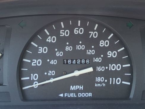 Used 2003 Toyota Tacoma 2WD Regular Cab image 18