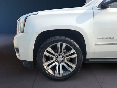 Used 2018 GMC Yukon Denali w/ Denali Ultimate Package RWD image 9