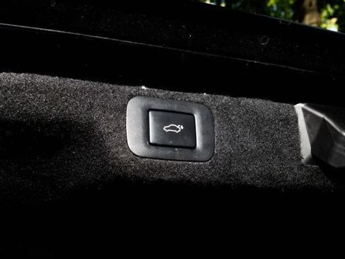 Used 2023 Lexus LS 500h AWD w/ Luxury Package image 9