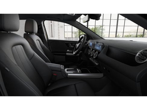 New 2026 Mercedes-Benz GLA 250 4MATIC image 6