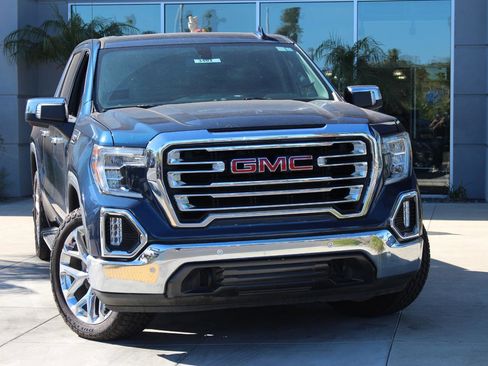 Used 2020 GMC Sierra 1500 SLT w/ SLT Premium Package image 2