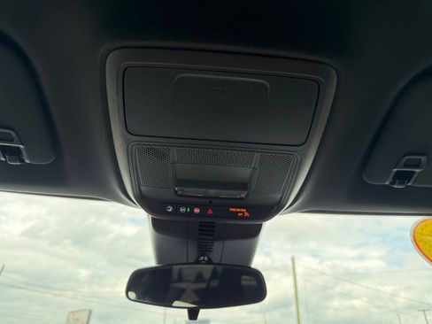 Used 2025 Chevrolet Traverse LT w/ Midnight/Sport Edition FWD image 34