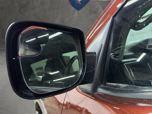 Used 2019 Nissan Titan Platinum Reserve w/ Platinum Utility Package image 19