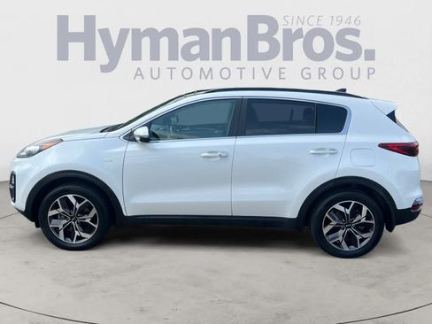 Certified 2022 Kia Sportage EX w/ EX Technology Package AWD/4WD image 7