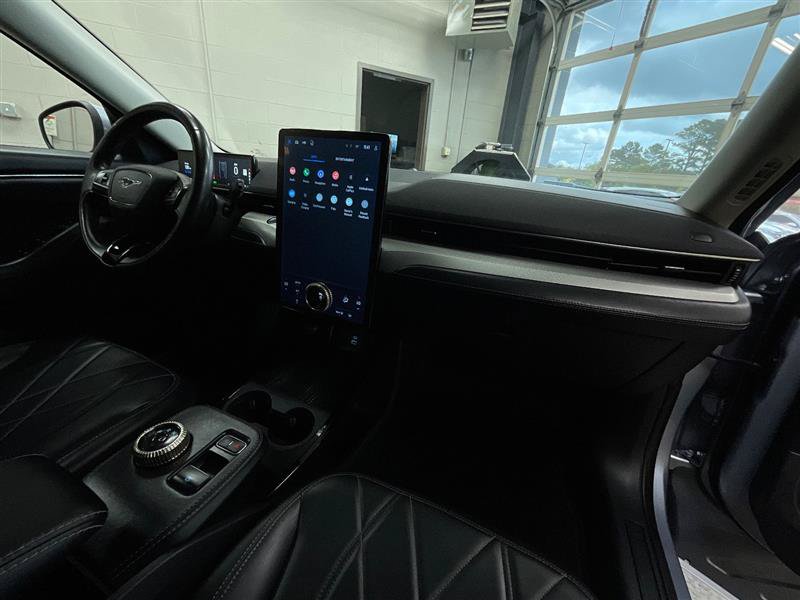 Used 2022 Ford Mustang Mach-E Select AWD/4WD image 36