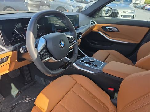 Certified 2025 BMW 330i Sedan w/ Convenience Package image 16