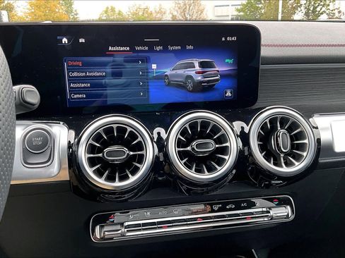 Certified 2024 Mercedes-Benz EQB 250+ EQB 250+ image 31