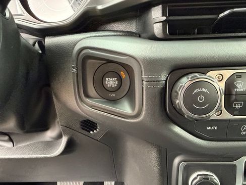 New 2027 Jeep Wrangler Unlimited Sahara AWD/4WD image 15