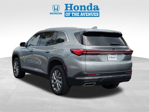 Used 2026 Buick Enclave Preferred w/ Power Package AWD/4WD image 3