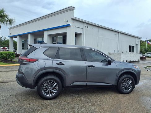 Used 2023 Nissan Rogue S FWD image 21