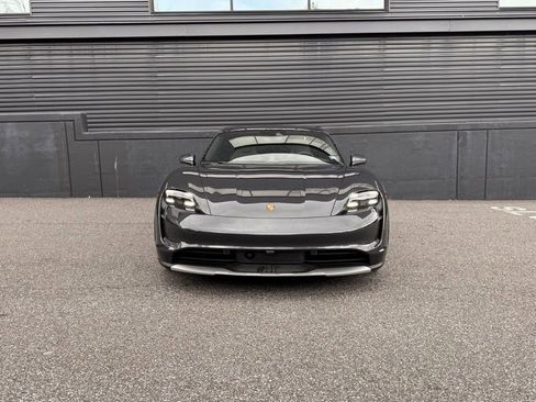 Certified 2022 Porsche Taycan 4 Cross Turismo image 13