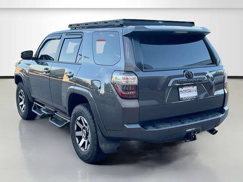 Used 2020 Toyota 4Runner SR5 Premium w/ Moonroof Package AWD/4WD image 5