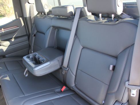 New 2026 GMC Sierra 1500 Denali w/ Technology Package image 45