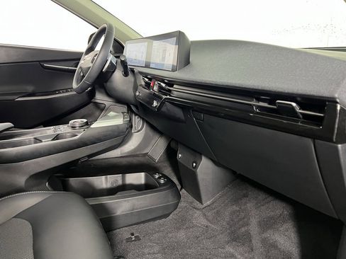 Used 2024 Kia EV6 Light image 34