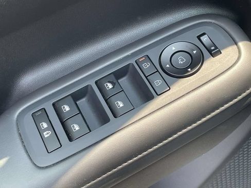 Certified 2025 Hyundai Santa Fe Calligraphy FWD image 16