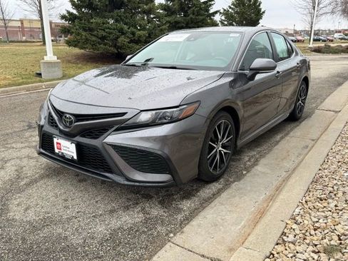 Certified 2023 Toyota Camry SE w/ Cold Weather Package image 29