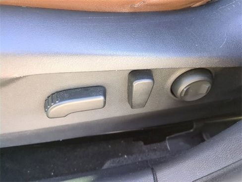 Used 2020 Subaru Outback Touring image 22