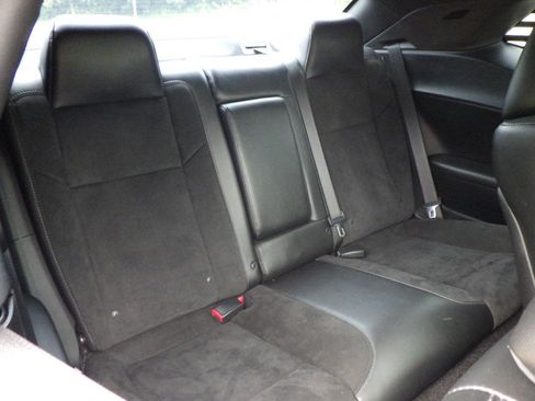 Used 2017 Dodge Challenger T/A image 18