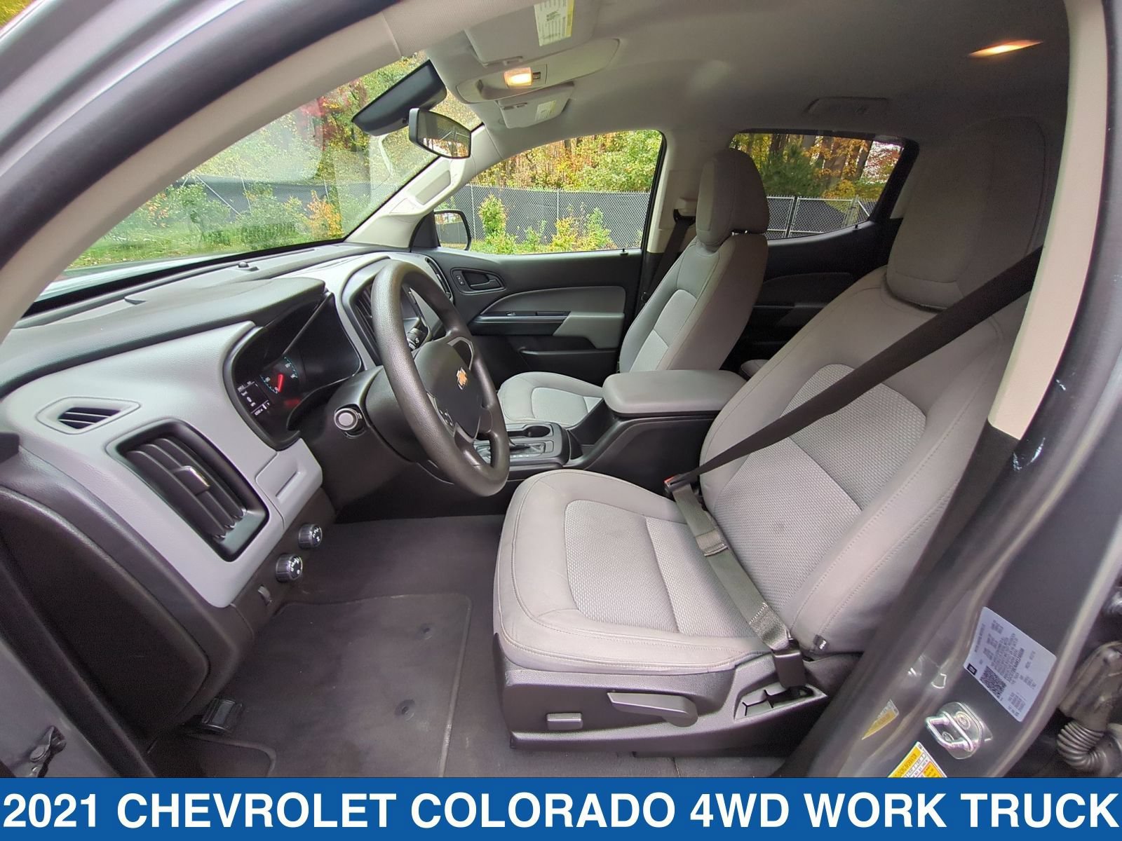 Used 2021 Chevrolet Colorado W/T AWD/4WD image 26