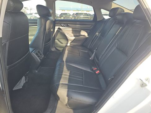Used 2021 Honda Accord EX image 10
