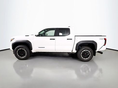 New 2026 Toyota Tacoma TRD Off-Road w/ TRD Off Road Premium Package AWD/4WD image 4