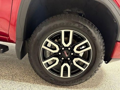 Used 2021 GMC Sierra 1500 AT4 w/ Technology Package AWD/4WD image 34