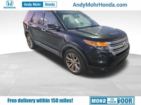 Used 2015 Ford Explorer XLT w/ Equipment Group 202B image 1