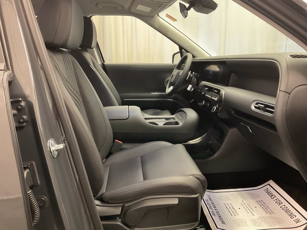 Used 2026 Hyundai Palisade SEL AWD/4WD image 32
