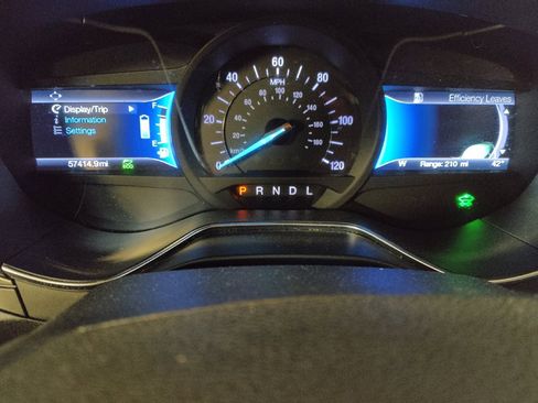 Used 2018 Ford Fusion S image 23