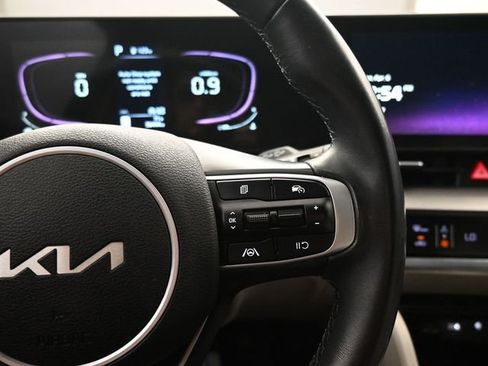Used 2023 Kia Sportage EX FWD image 16