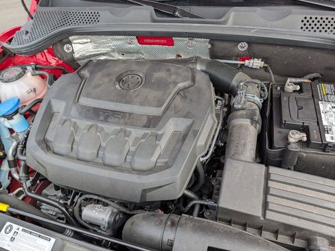 Used 2019 Volkswagen Beetle 2.0T image 30