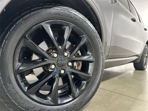 Used 2017 Dodge Durango R/T w/ Blacktop Package image 28