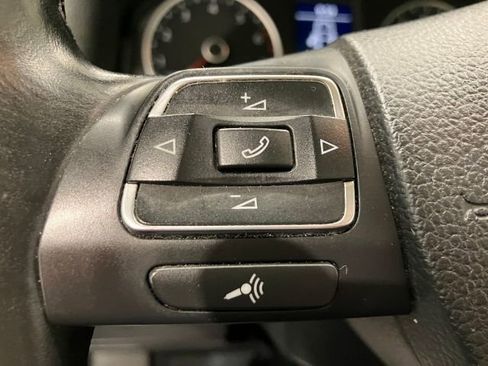 Used 2017 Volkswagen Tiguan Wolfsburg Edition image 23